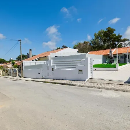 度假居 Portucale ! Lagoa De Albufeira Breeze Retreat 塞辛布拉